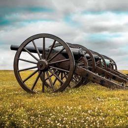 Cannons lined on on the Antietam Battlefield, Sharpsburg, Md.